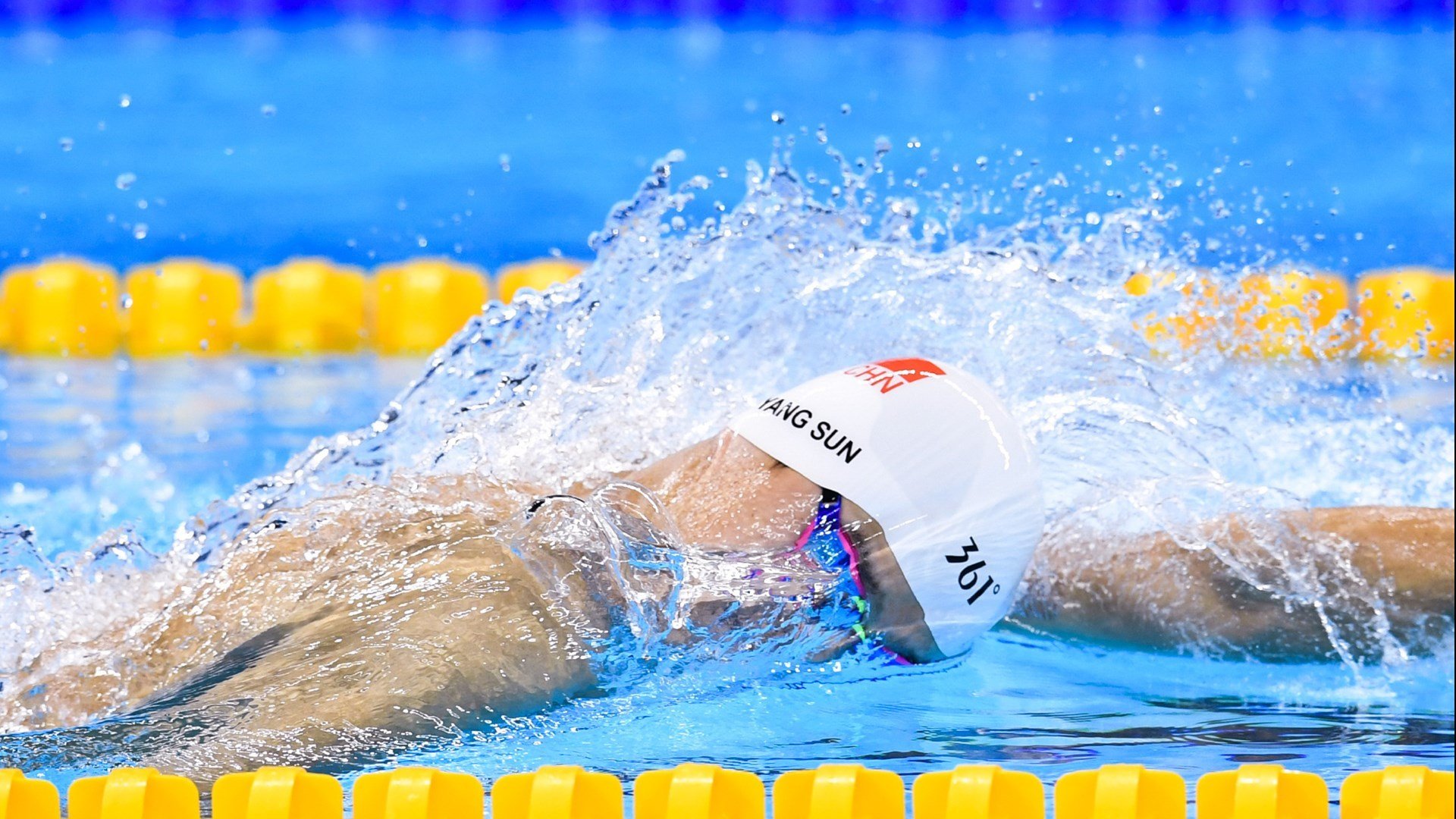 德约科维奇爆冷击败德国队，挺进下一轮引爆全场！